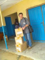 Tausende von Condome von der Regierung.JPG